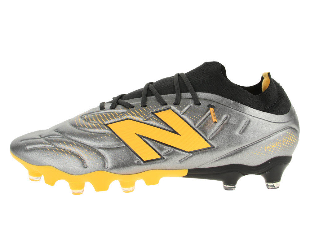 New Balance Tekela Team Low Laced FG