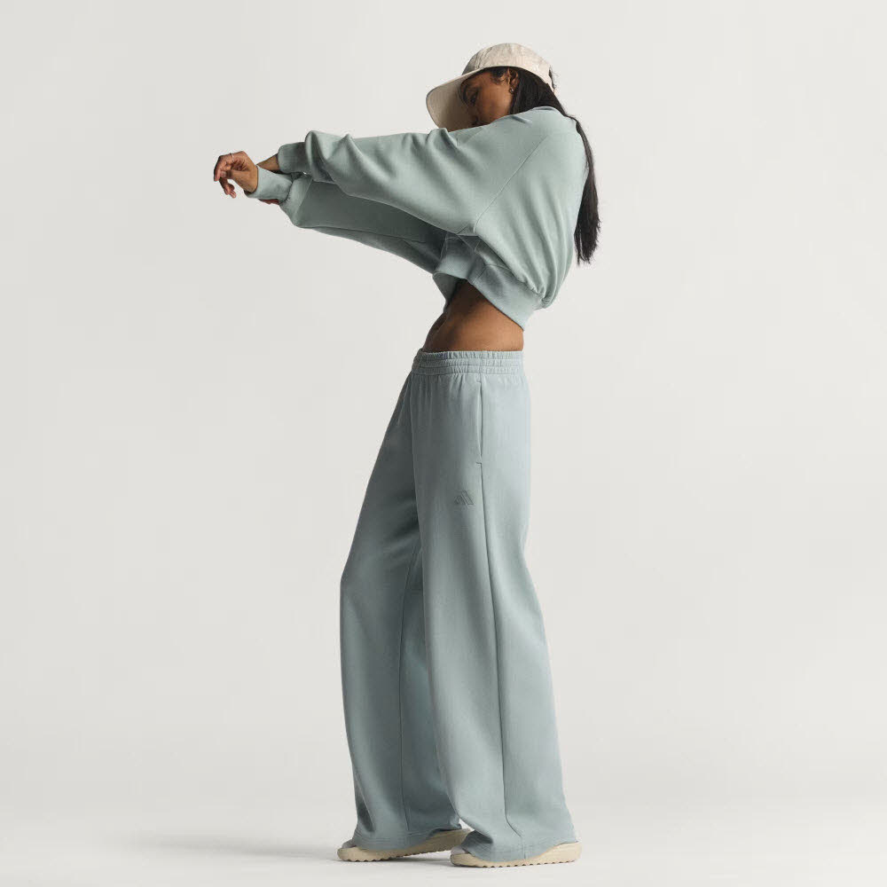 adidas Damen SOFT LUX STRAIGHT LEG HOSE