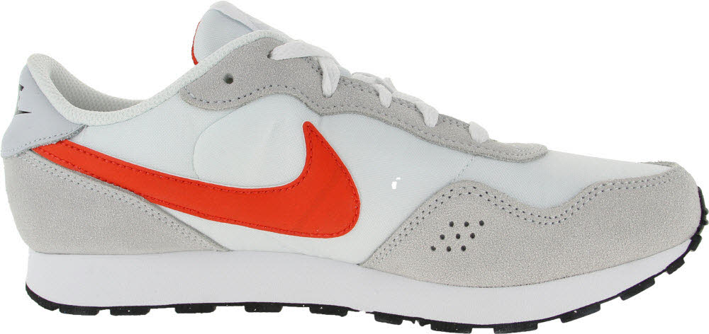 Nike MD Valiant Big Kids' Shoe,PUR