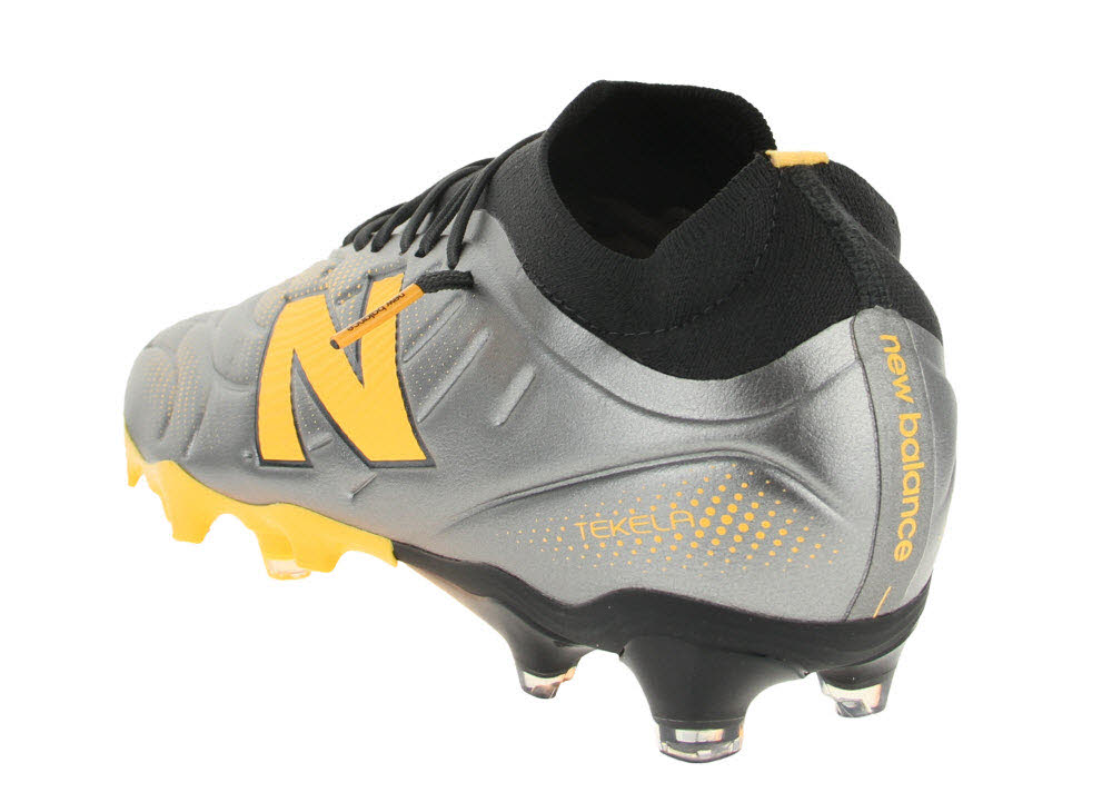 New Balance Tekela Team Low Laced FG