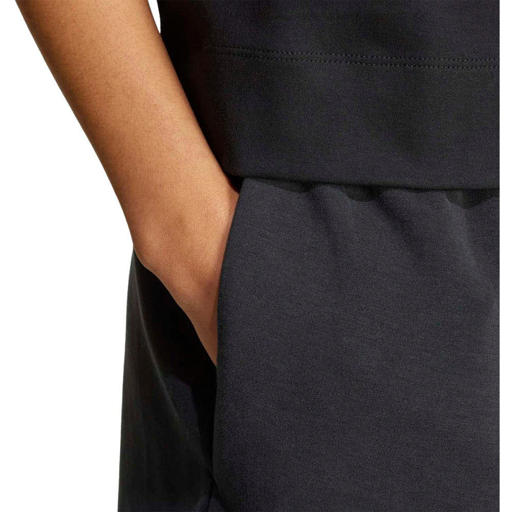 adidas Damen Shorts Weiche Lux Loose