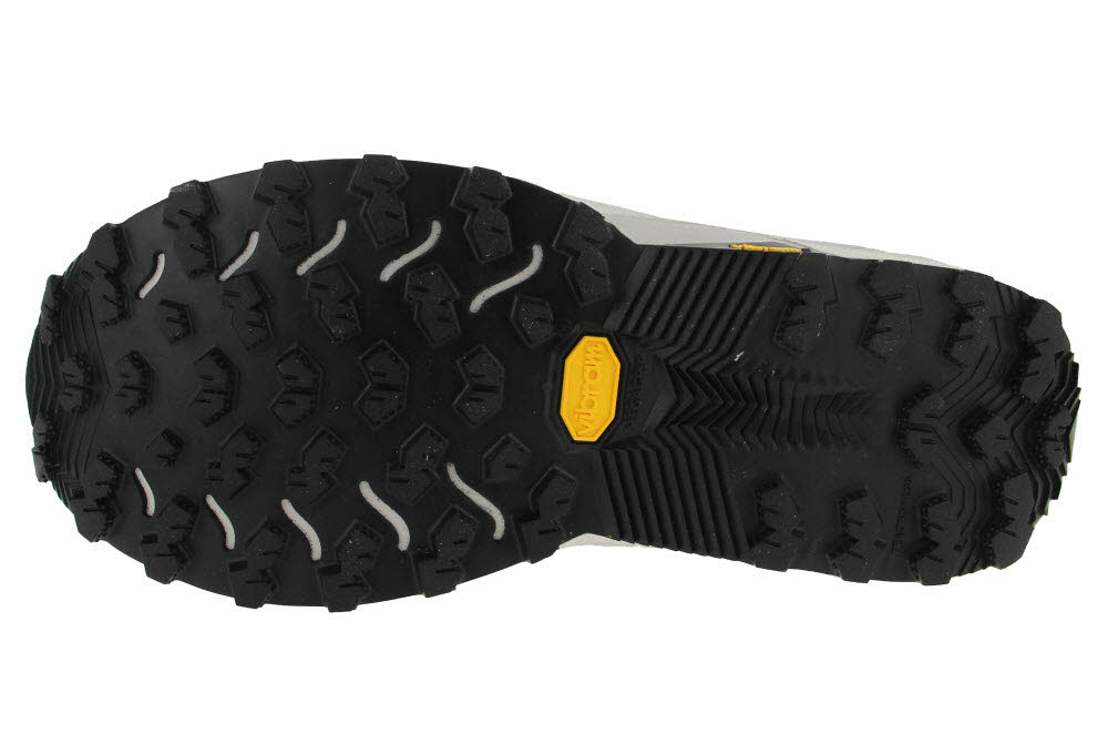 New Balance FuelCell Rebel Trail Schuhe